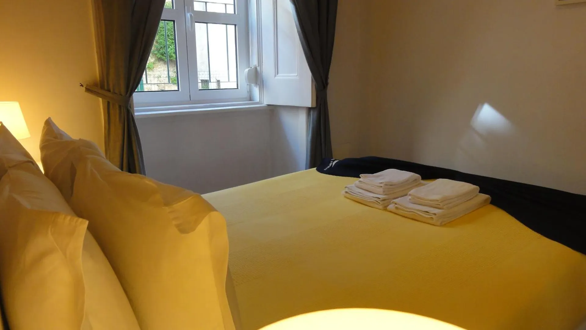 Campo Santana Apartment Lisbon