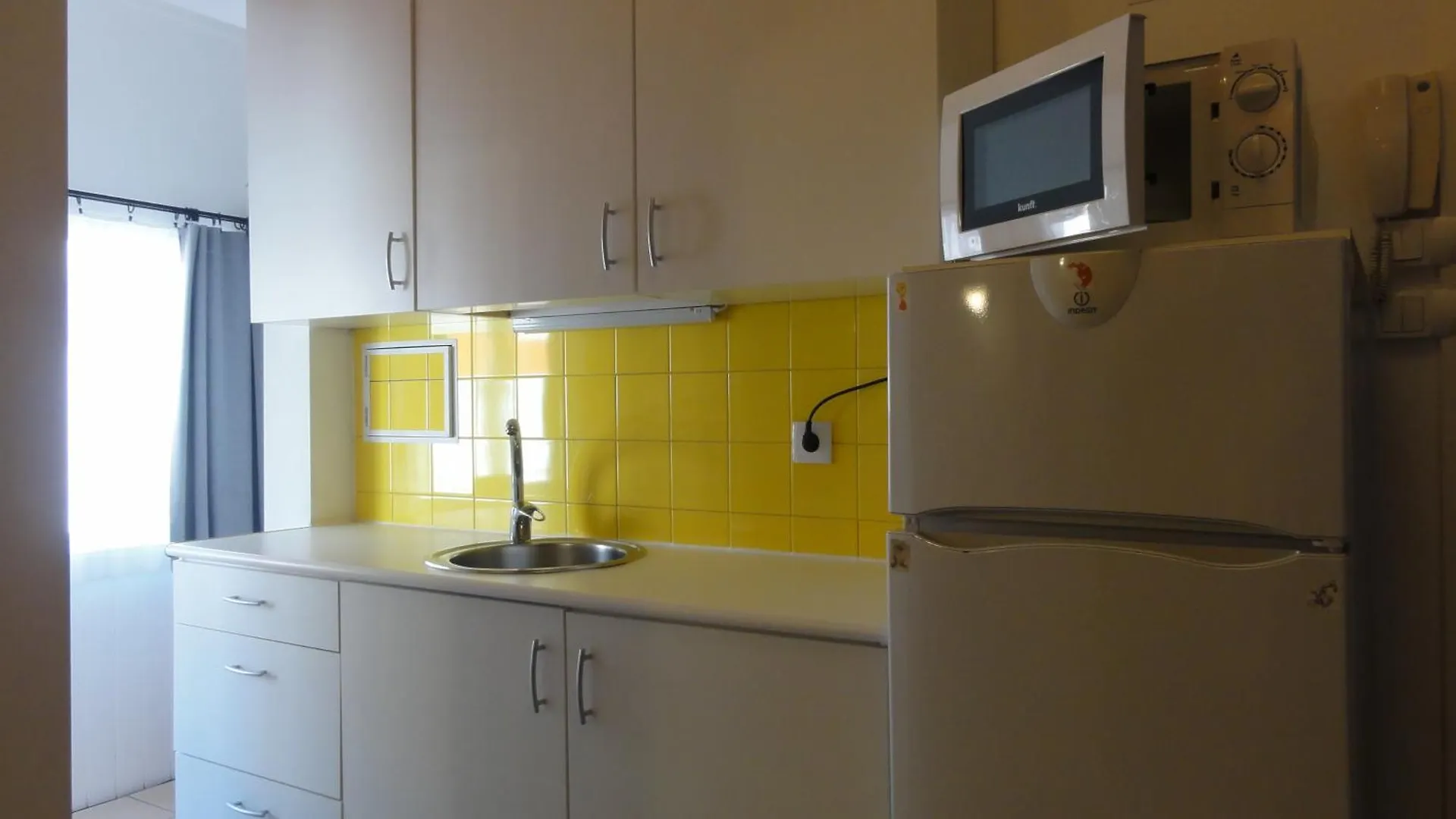 Campo Santana Apartment Lisbon